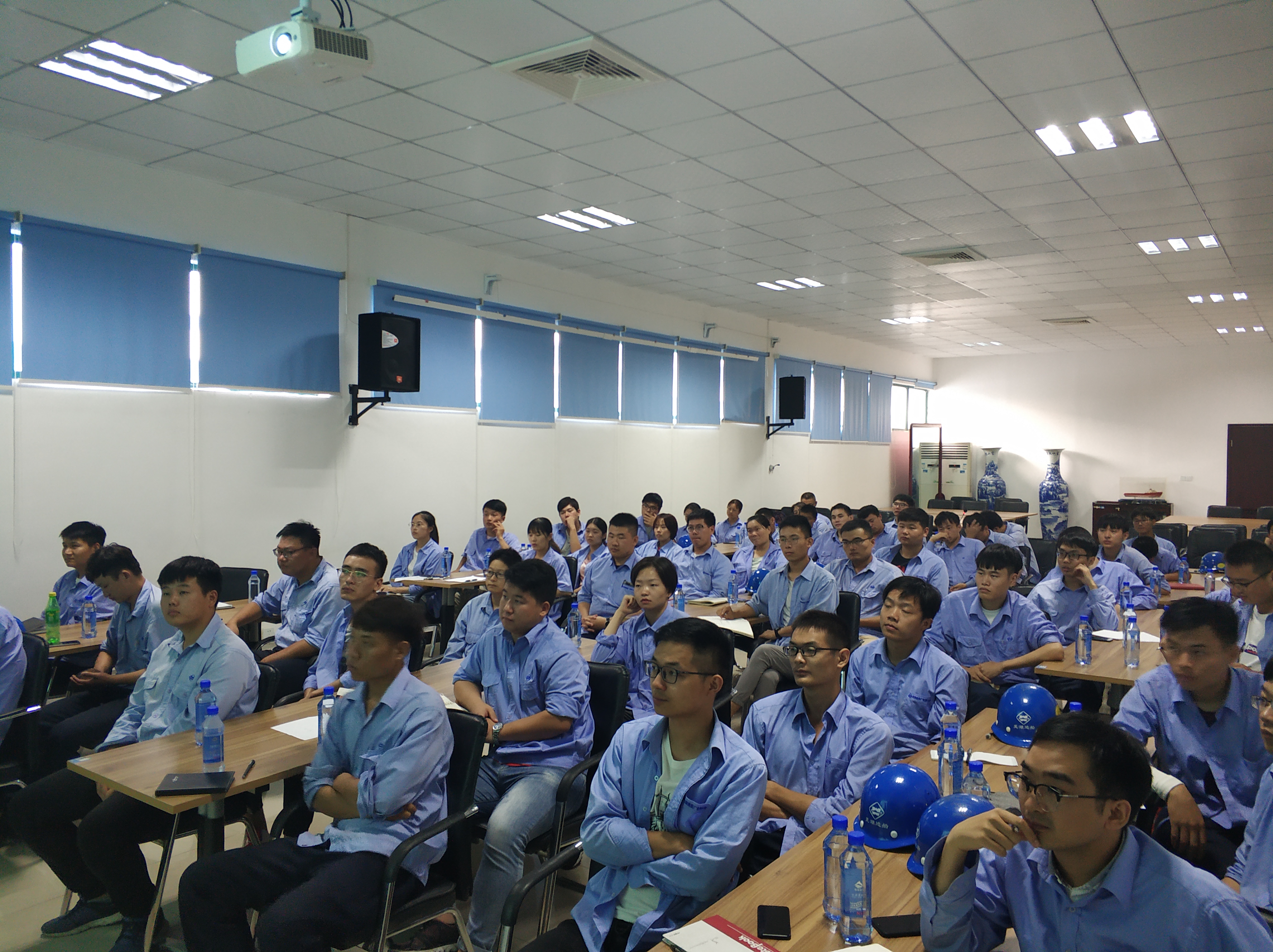 第48頁(yè)_新聞中心_蕪湖造船廠有限公司