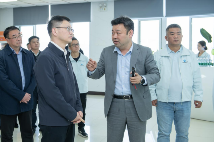 第7頁_新聞中心_蕪湖造船廠有限公司